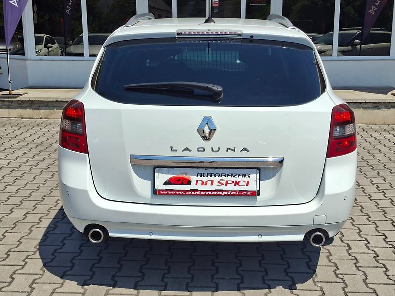 Renault Laguna (2013) 2.0dCi 110kW BLACK EDITION - fotka 7 z 38