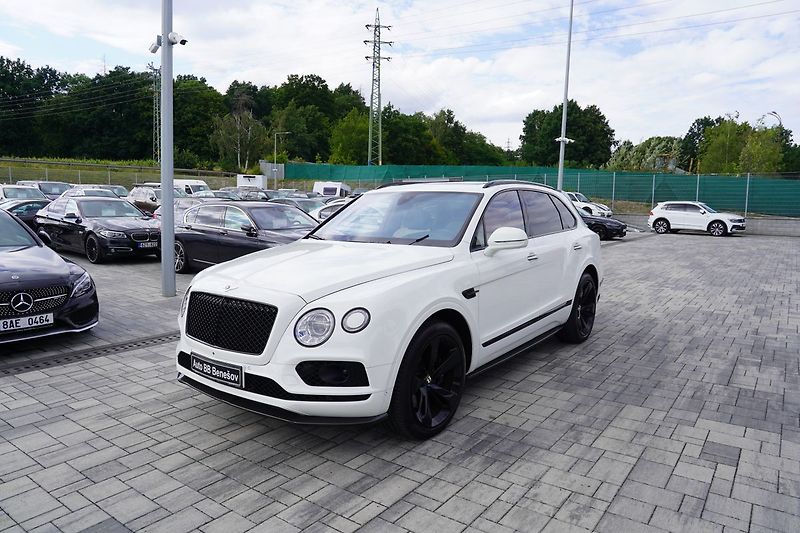 Bentley Bentayga 4.0i V8, Mulliner, ČR, DPH - fotka 2 z 51