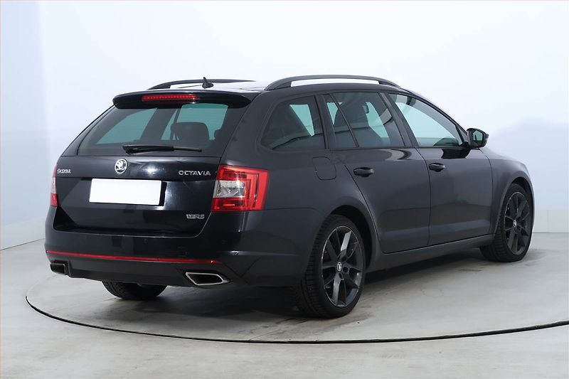 Škoda Octavia (2016) RS 2.0 TDI, Automat, Tempomat - fotka 5 z 22