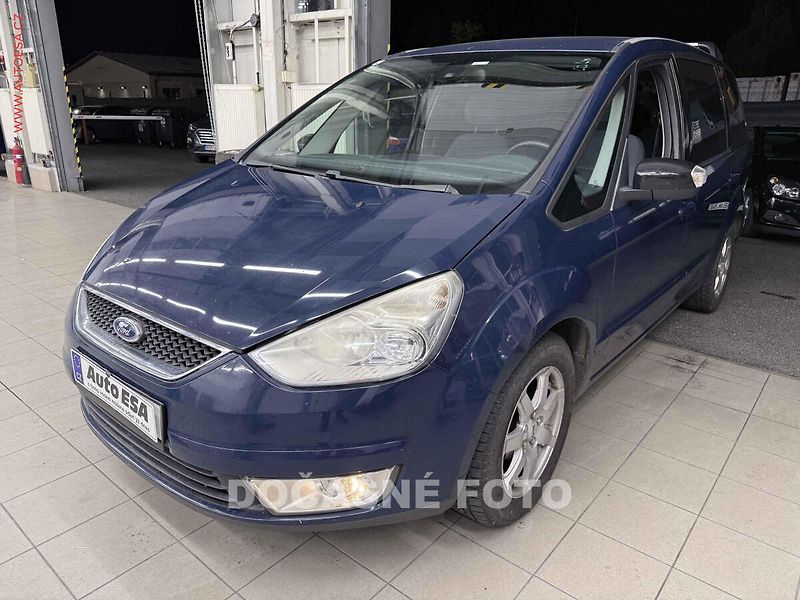 Ford Galaxy (2008) 2.0tdci, 1.maj, autoAC - fotka 1 z 3
