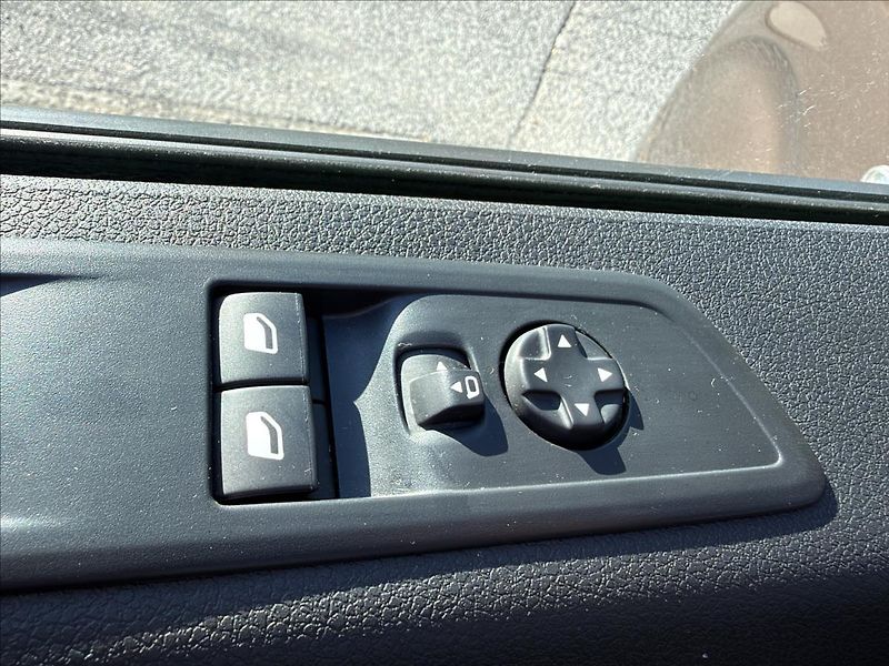 Toyota ProAce Verso 2,0 D-4D 130kW L2 Family AUT C - fotka 20 z 20