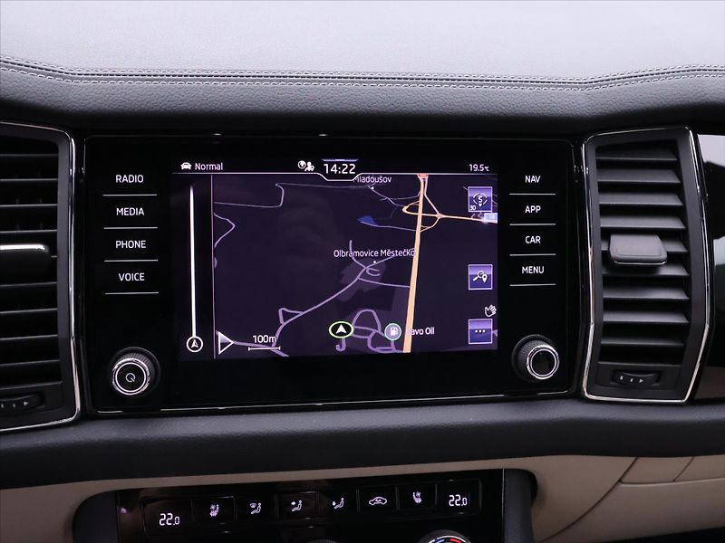 Škoda Kodiaq 2,0 TDI 110kW L&K DSG DPH LED - fotka 19 z 33