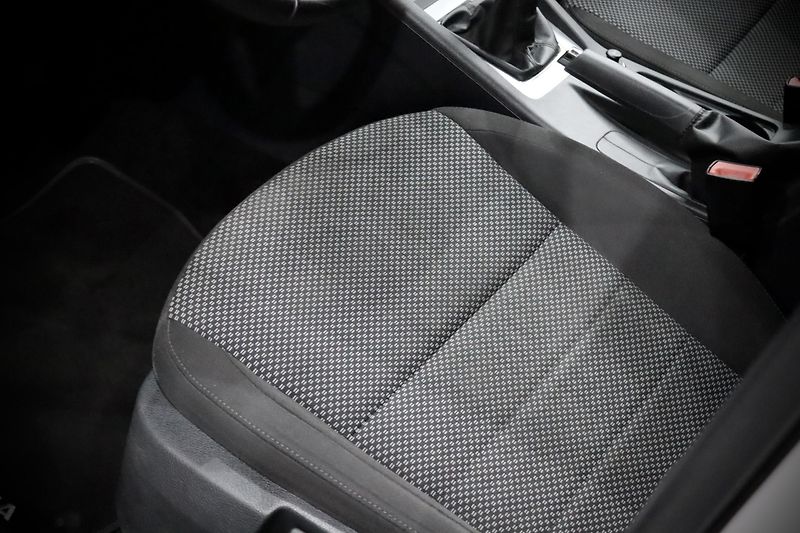 Škoda Octavia 3 Combi 1.4 TSI 103 kW - fotka 15 z 25