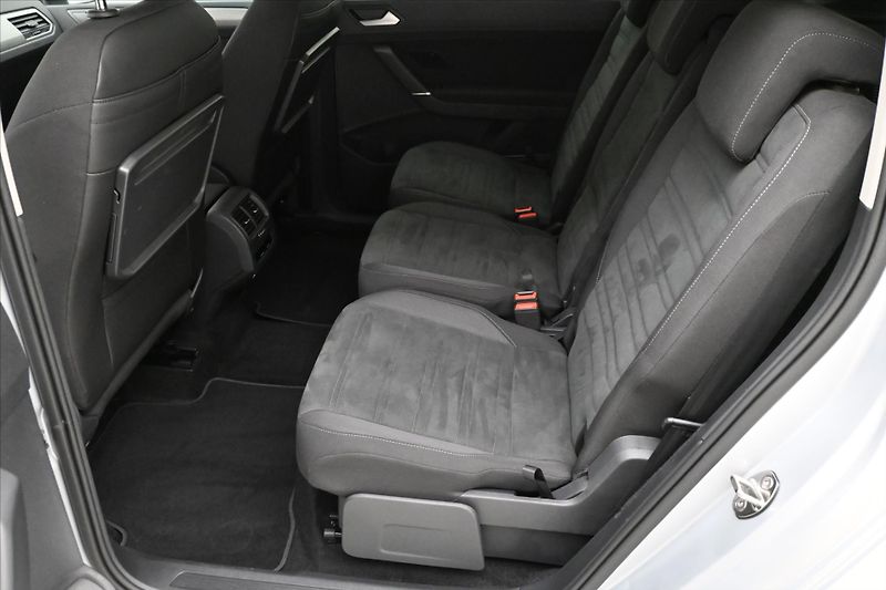 Volkswagen Touran 2,0 TDI 110kW DSG LED TAŽNÉ Zá - fotka 14 z 32