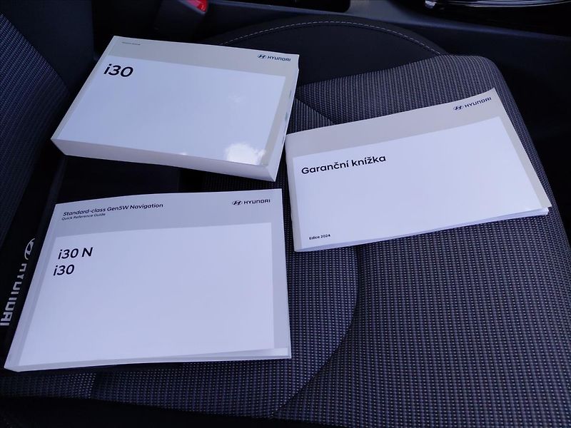 Hyundai i30 1,0   1.0 T-GDi Smart - fotka 24 z 25
