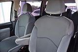 Peugeot 807 2,0 HDI 100KW 7MÍST PO STK - náhled 14