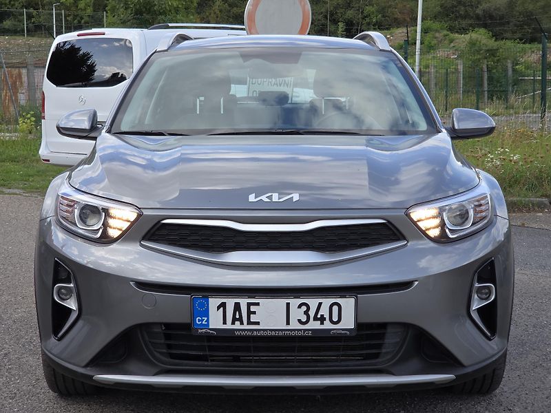 Kia Stonic 1,2i 1.MAJITEL , SPLÁTKY VŠEM! - fotka 2 z 12