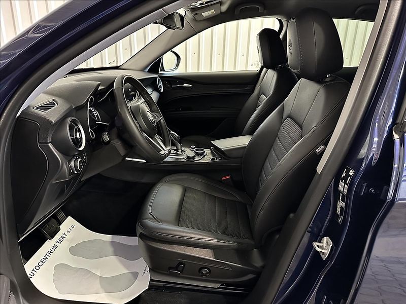 Alfa Romeo Stelvio 2.2JTDM 154kW Q4 SUPER 2XKOLA - fotka 26 z 40