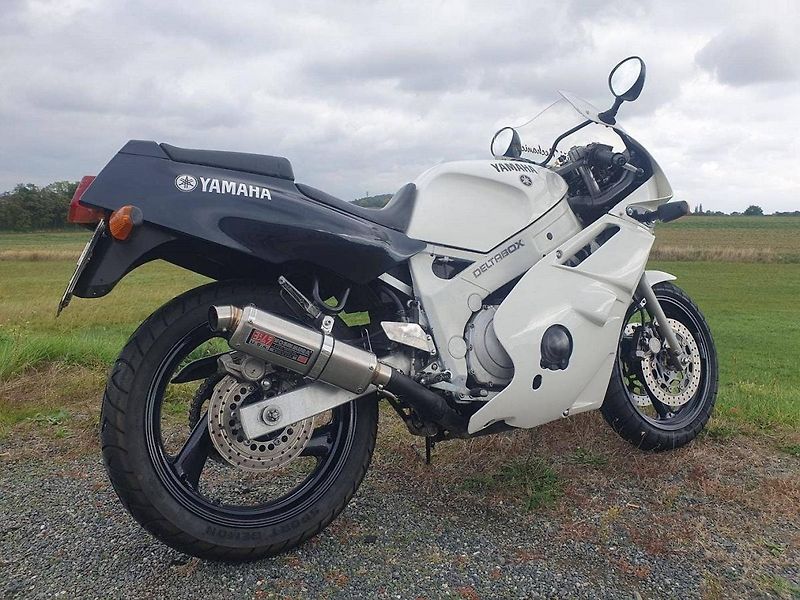 Yamaha FZR 600 (1996) - fotka 6 z 9