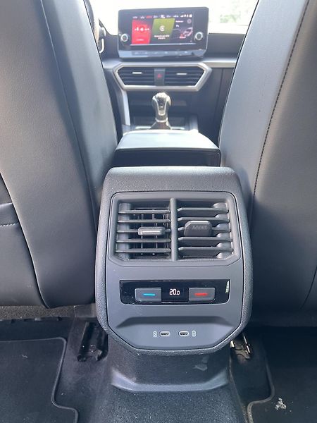 Seat Leon (2020) ST FR - 1.majitel, tažné - fotka 22 z 29