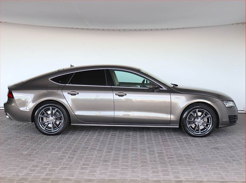 Audi A7 (2010) 3.0 TDI, 4X4, Automat, Navi - fotka 6 z 21