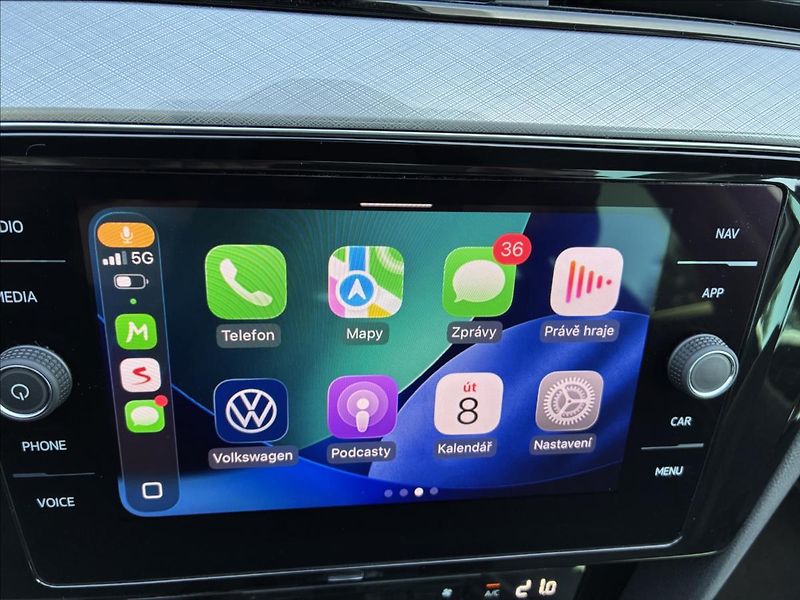Volkswagen Passat 2,0 TDI TAŽNÉ KAMERA EL.KUFR - fotka 27 z 29