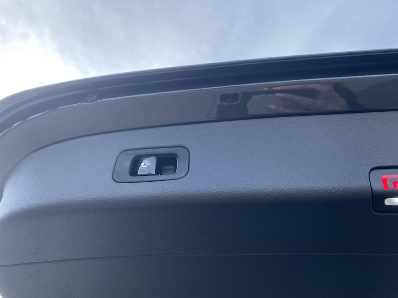 Mercedes-Benz GLC GLC 300 de 4M AVANTGARDE  - fotka 18 z 27