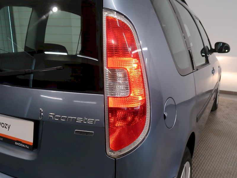 Škoda Roomster (2007) STYLE 1.4i 16V 63KW TAŽNÉ - fotka 11 z 26