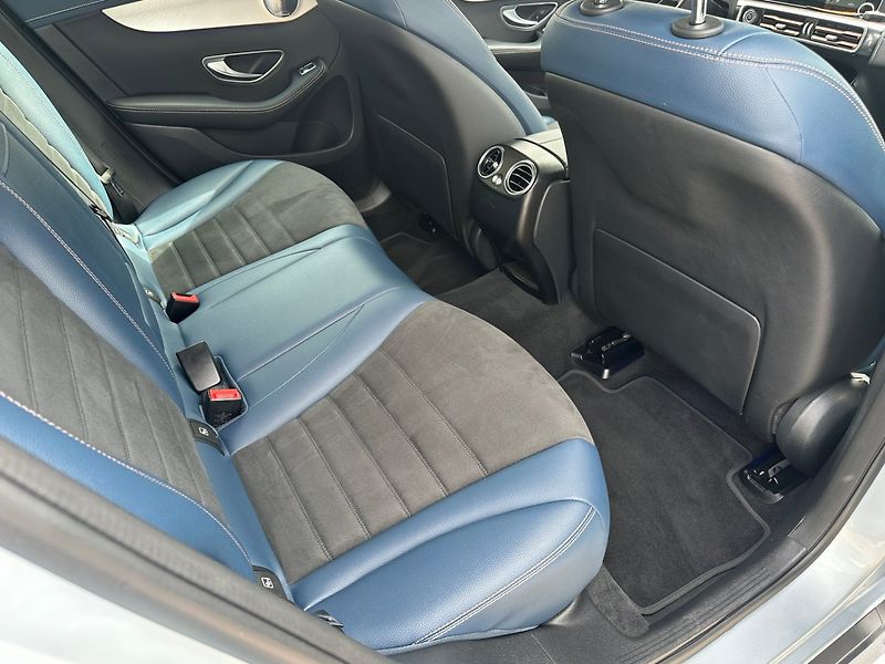 Mercedes-Benz EQC (2020) Edition 1886 SoH 96,8% - fotka 17 z 32