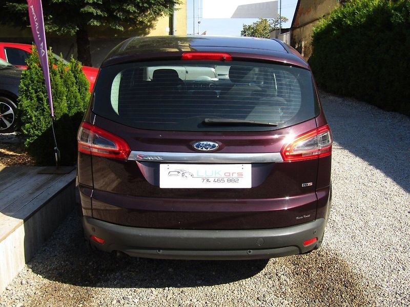 Ford S-MAX (2010) 2.0 TDCi EURO 5 - fotka 12 z 43