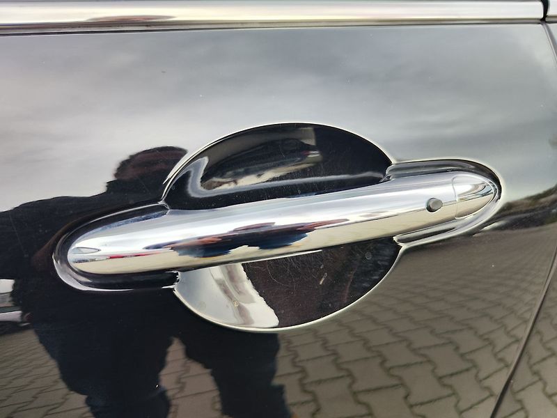 Mini Clubman 1.5/75kW Servisováno - fotka 10 z 27