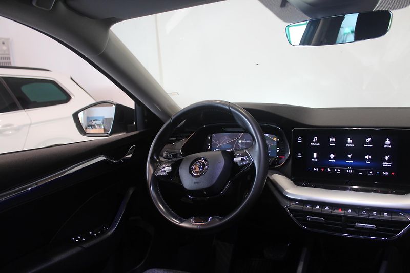 Škoda Octavia (2020) IV 2.0TDI DSG Display LED  - fotka 28 z 38