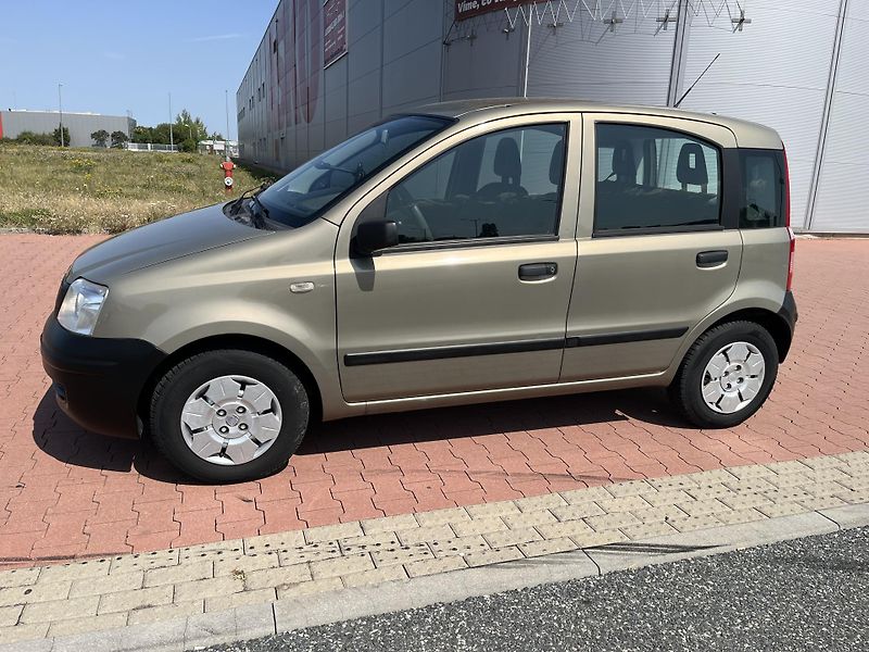 Fiat Panda 1.1 Active 125 180 km - fotka 2 z 29