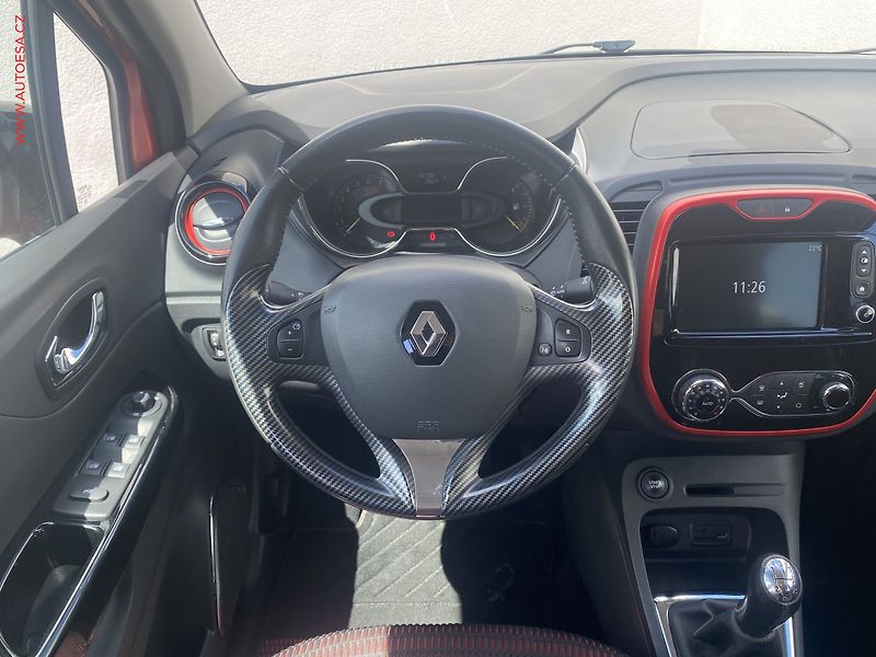 Renault Captur (2015) 0.9TCe, Helly Hansen - fotka 11 z 19