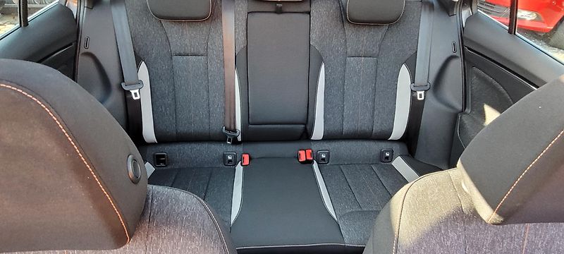 Škoda Scala (2019) 1,5TSi 110kW benzín DSG Style  - fotka 20 z 54