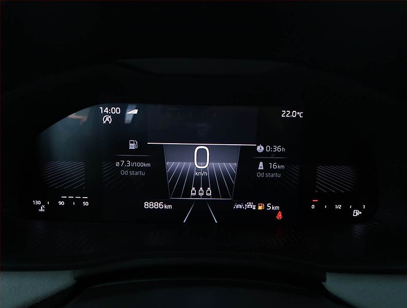 Škoda Kamiq (2025) Top Selection 1.0 TSI - fotka 11 z 19