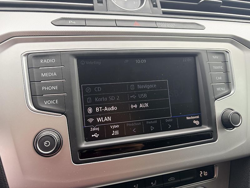 Volkswagen Passat 2.0TDI 110KW MANUAL MATRIX - fotka 28 z 62