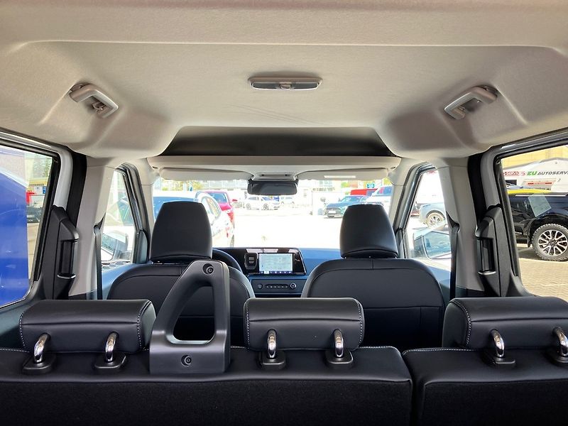 Ford Tourneo Courier (2026) Active, Tourneo, 1.0 EcoBoost - fotka 31 z 35