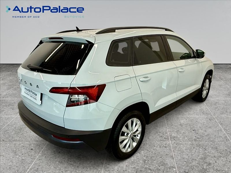 Škoda Karoq 2,0 TDI AMBITION 4X4 AT - fotka 4 z 15