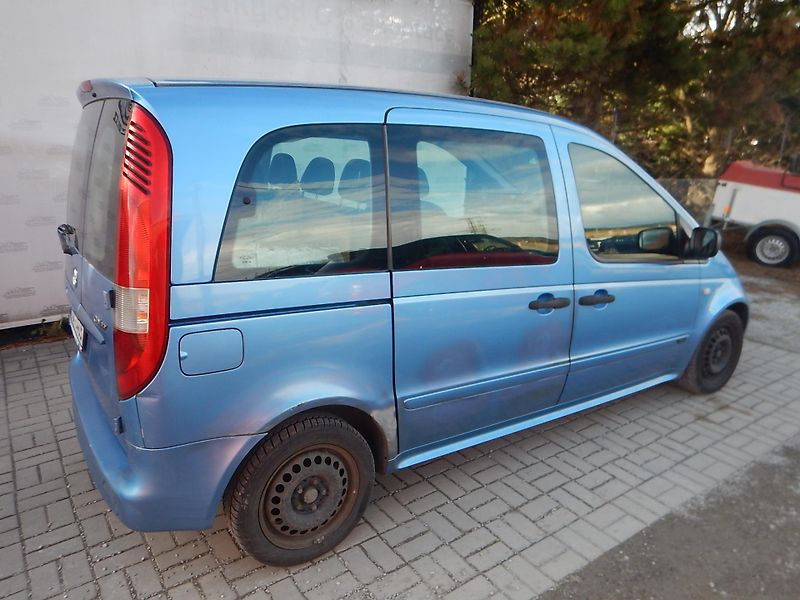 Mercedes-Benz Vaneo 1.7 CDi 67 KW AUTOMAT - fotka 5 z 12