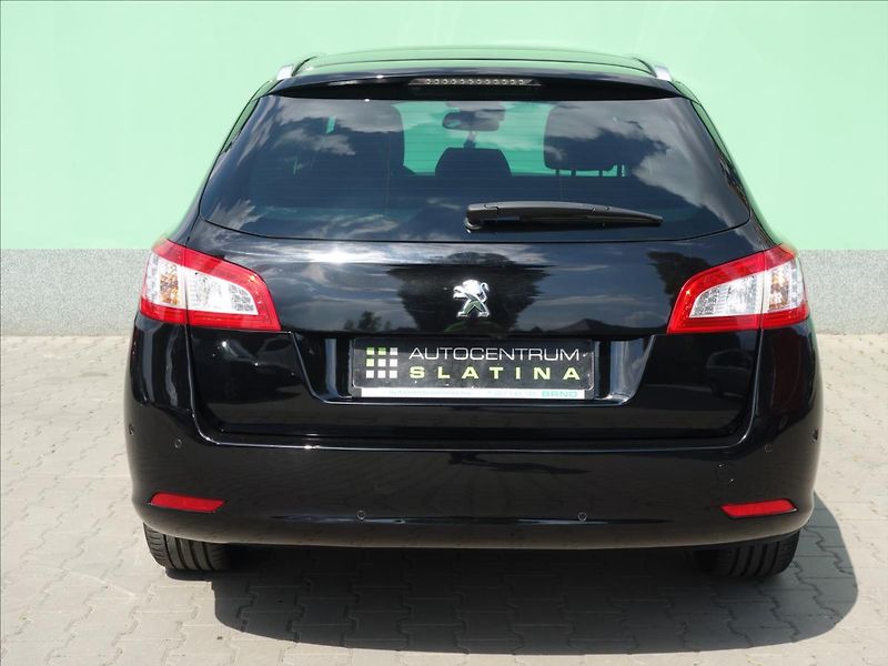 Peugeot 508 2,0 133kW ALLURE AUTOMAT - fotka 13 z 33