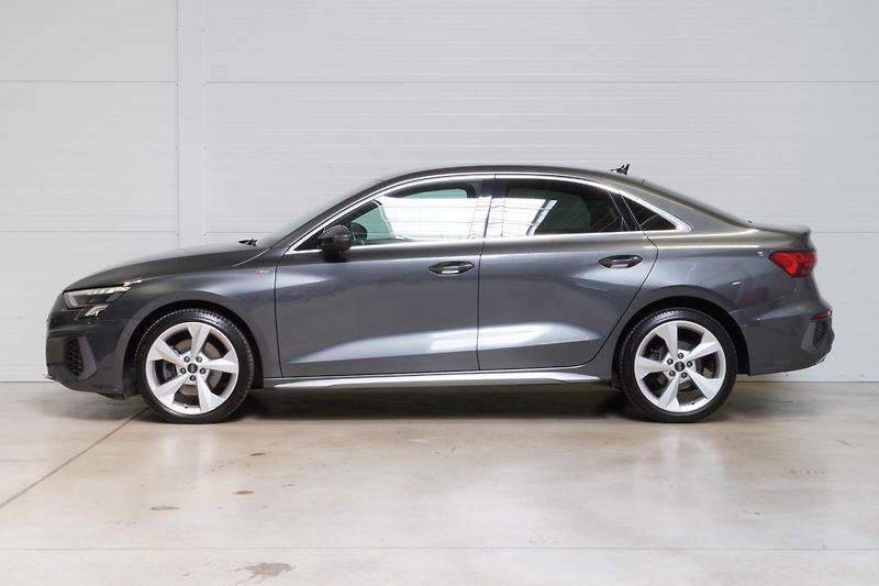 Audi A3 2.0TDI,110kW,S-LINE,ČR,DPH,ACC - fotka 5 z 31