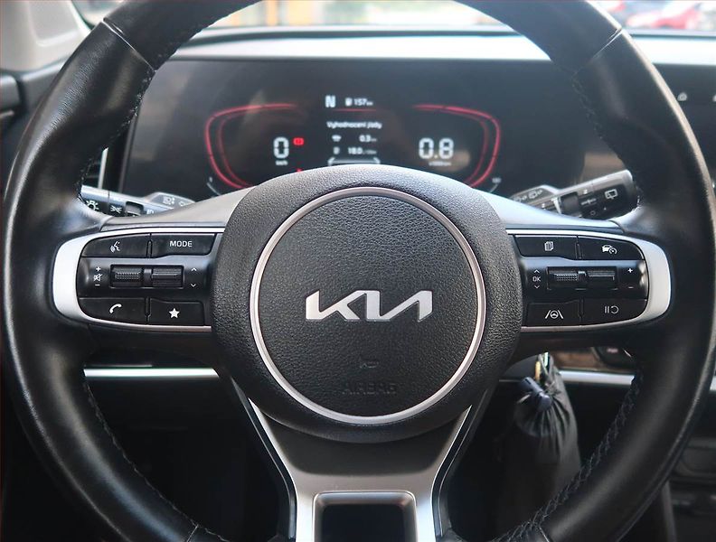 Kia Sportage (2023) Exclusive 1.6 CRDi MHEV - fotka 15 z 22