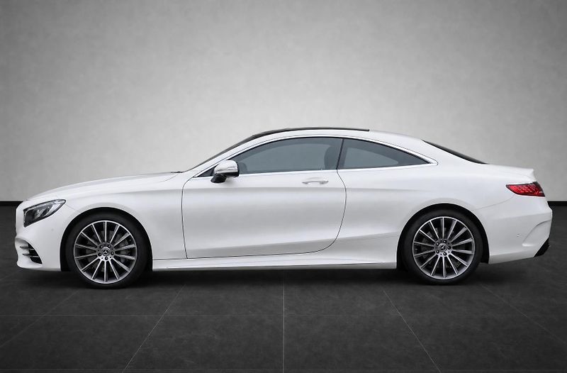 Mercedes-Benz Třídy S S560 Coupe 4Matic, ČR, Masáže - fotka 2 z 38