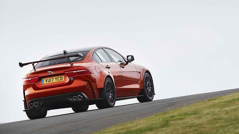 Jaguar XE SV Project 8.
