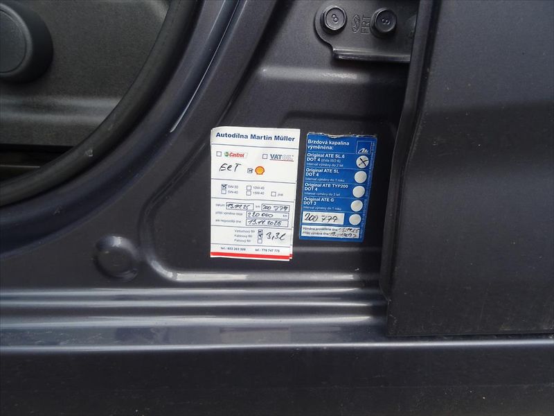 Hyundai ix20 1,4 CVVT 66 kW 1.majitel v ČR - fotka 13 z 18