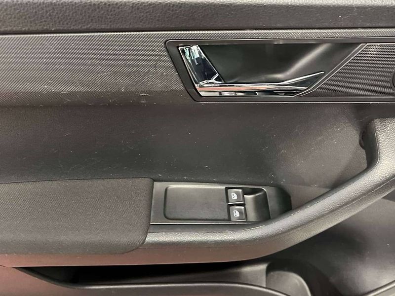 Škoda Fabia (2023) Combi Ambition 1.0 TSI - fotka 15 z 20