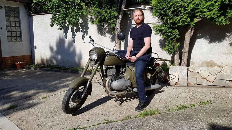 Vojenská Jawa 350