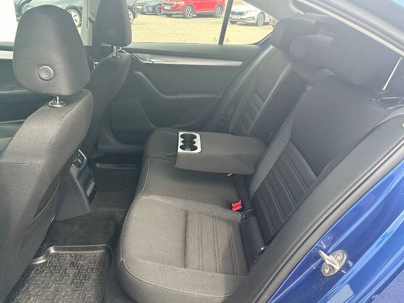 Škoda Octavia Trumf  1,4TSI - fotka 8 z 23