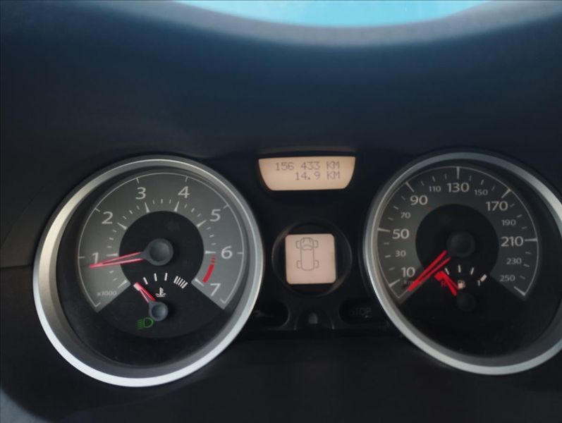 Renault Mégane 1,6 i 82KW - fotka 10 z 16