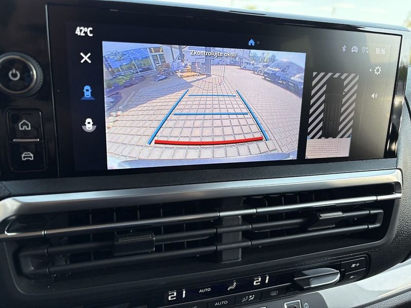 Toyota ProAce Verso L2 2,0D 177k AT8 Family 8S  FU - fotka 12 z 40
