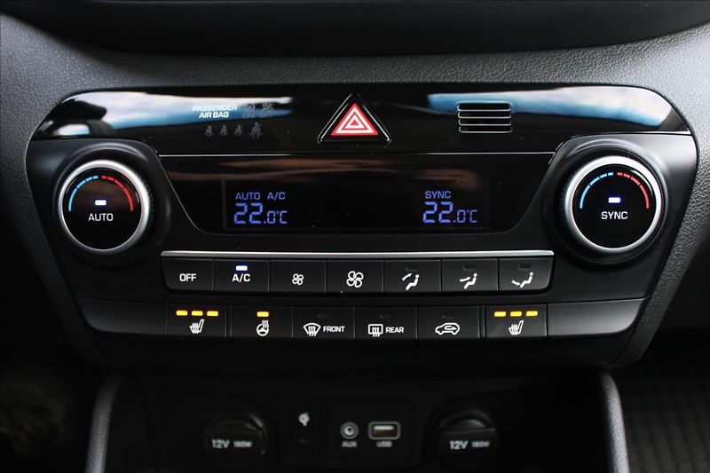 Hyundai Tucson 1,6 CRDi  A/T,4x4,ADVENTURE - fotka 15 z 38