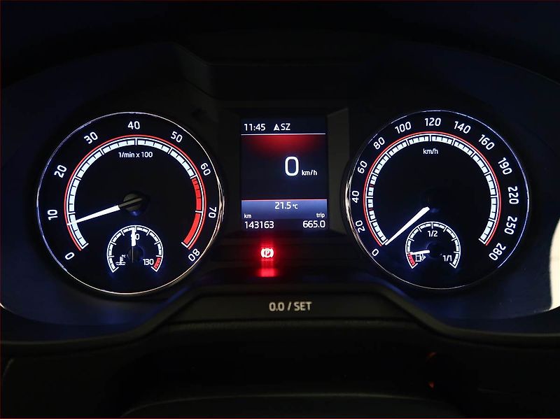 Škoda Octavia (2017) RS 230 2.0 TSI, LPG, Navi - fotka 11 z 17