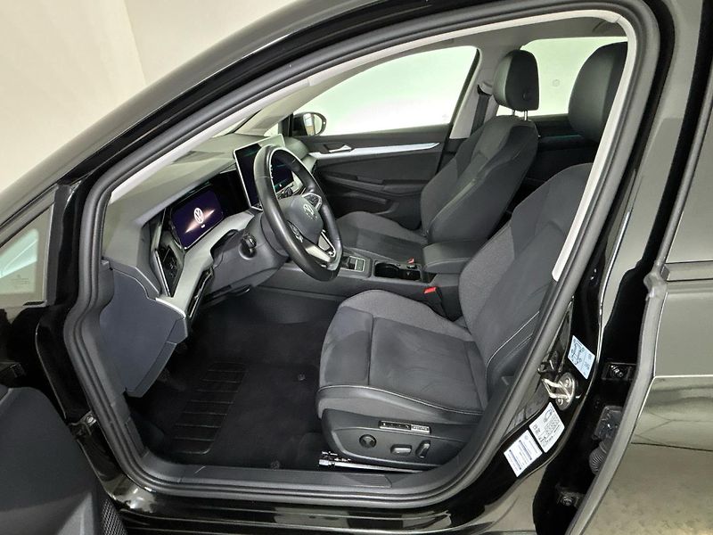 Volkswagen Golf People - fotka 7 z 29
