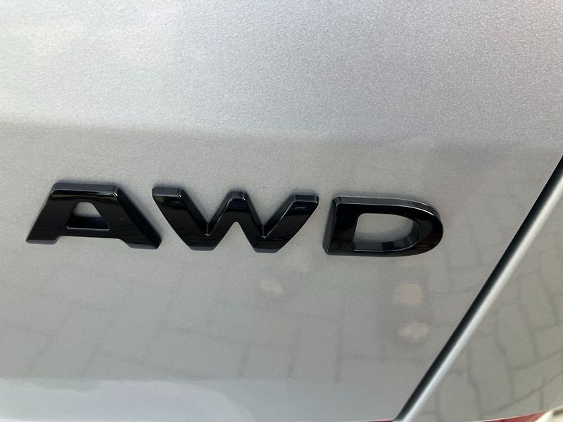 Ford Tourneo Custom (2024) TITANIUM LONG 8-AT AWD - fotka 22 z 24