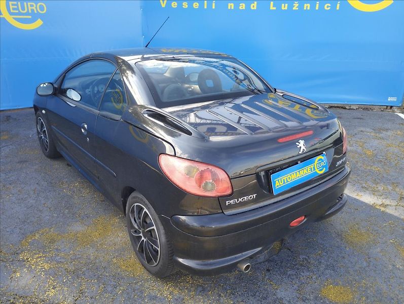 Peugeot 206 1,6 80KW  CC - fotka 6 z 11
