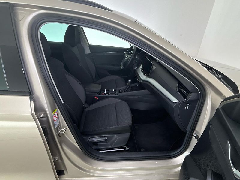 Škoda Octavia Selection - fotka 9 z 28