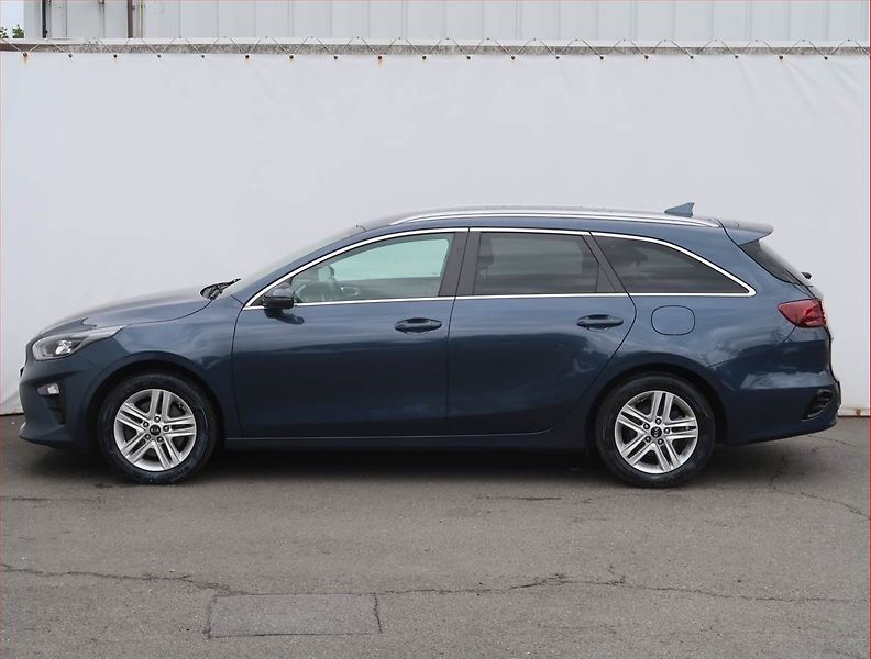 Kia Ceed (2020) 1.4 T-GDI, ČR,1.maj - fotka 3 z 22