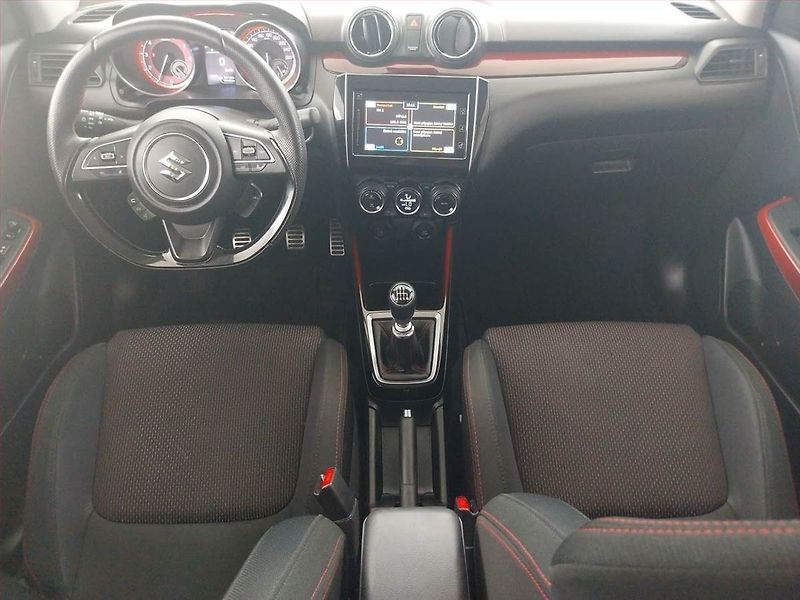 Suzuki Swift (2021) 1.4 BoosterJet Sport - fotka 8 z 17