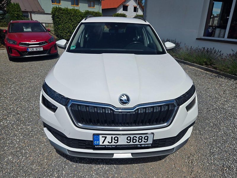 Škoda Kamiq (2023) 1.0 TSI - fotka 7 z 17